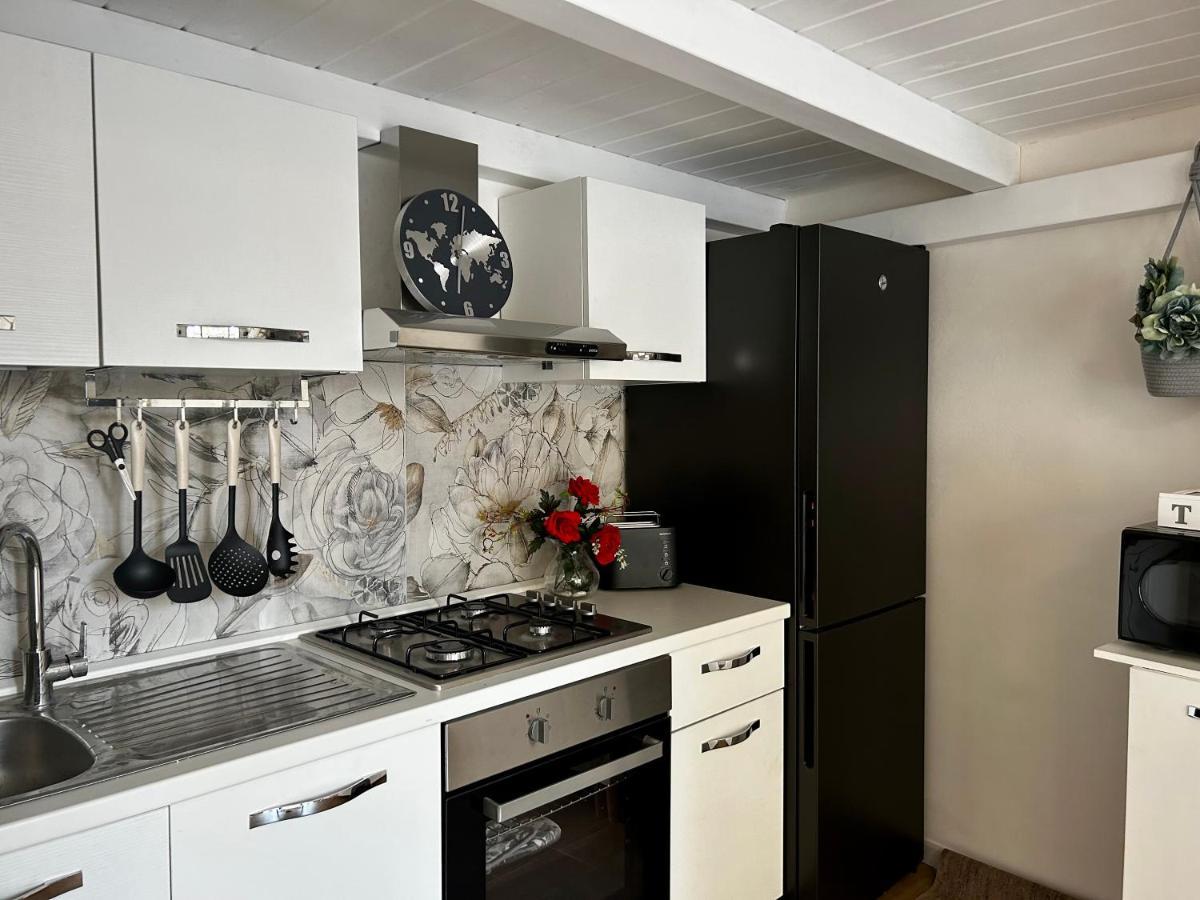 Mon Bijou Bed & Breakfast Marsala Bagian luar foto